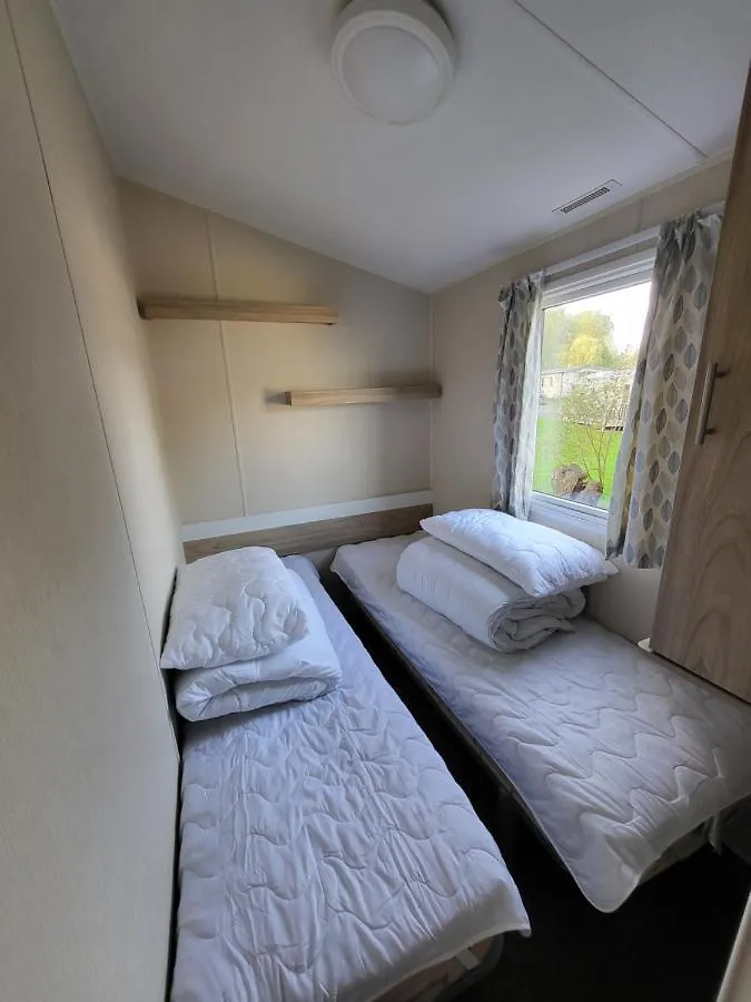 Caravan Kensington 46 At Marton Mere Blackpool Villa